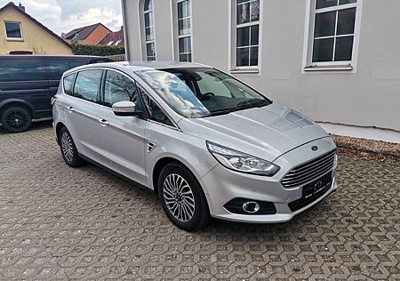 Ford S-Max 2.0 TDI Titanium +Klima +Navi +Xenon 2540