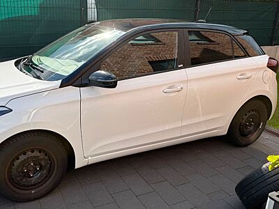 Hyundai i20 Yes Plus T-GDI | TÜV neu | 8-fach bereift