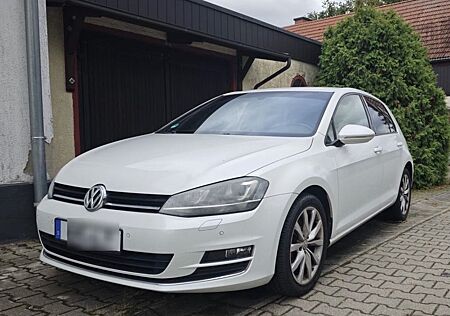 VW Golf Volkswagen 1.4 TSI mit Airline Ausstattung