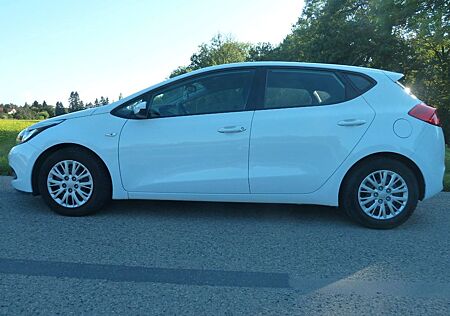 Kia Cee'd / Ceed 1.4 CVVT Edition 7 Edition 7