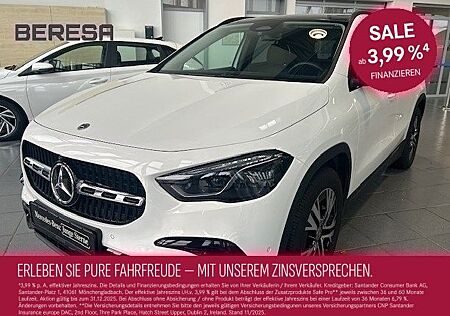 Mercedes-Benz GLA 200 Night Distronic Pano AHK Memory 360