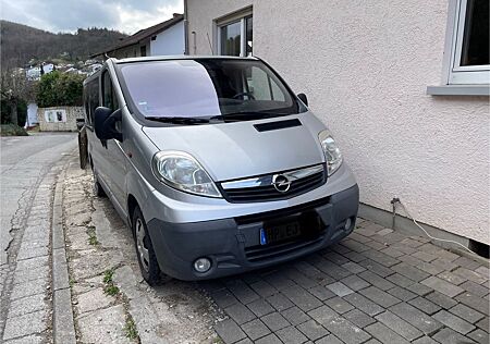 Opel Vivaro VivaroL2H2 höchste Motorisierung,ZahnriehmenNeu