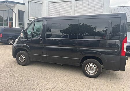 Peugeot Boxer ,9-Sitze,Klima,Navi