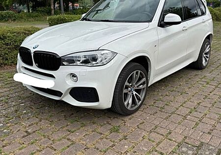 BMW X5 xDrive30d M-Paket