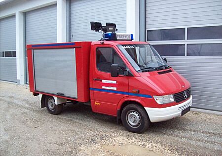 Mercedes-Benz Sprinter 308 D Feuerwehrfahrzeug VLF KEF MZF TSF V-LKW