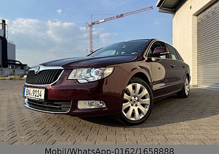 Skoda Superb Elegance Leder Navi Xenon Automatic