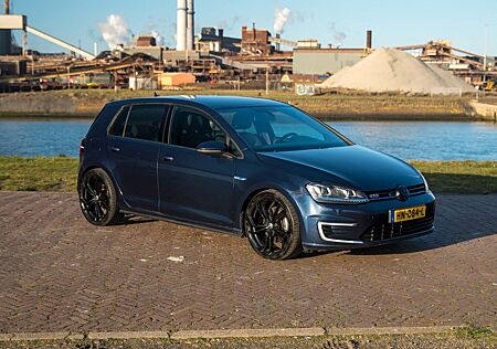 VW Golf Volkswagen 1.4 TSI DSG GTE | 300HP Stage 2