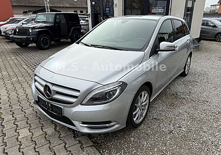 Mercedes-Benz B 220 CDI*Autom.*2.Hand*AHK*Bi-Xenon*SHZ*USB*