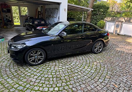 BMW 228i Coupé M Sport M Sport