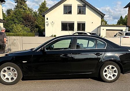 BMW 523i Limousine