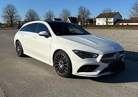 Mercedes-Benz CLA 200 Shooting Brake -