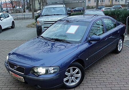 Volvo S60 S 60 2.4 Leder BiXenon Sitzheiz Tempo Memory PDC