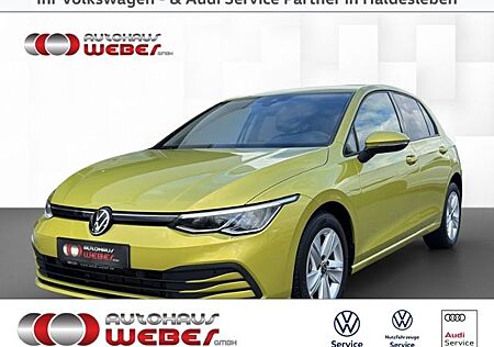 VW Golf Volkswagen VIII 1.5l TSI LIFE NAV PRO+LANE+APP+LED