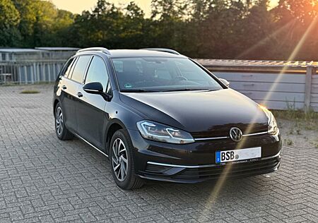 VW Golf Volkswagen 2.0 TDI Sound Variant Sound