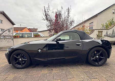BMW Z4 2.2i -