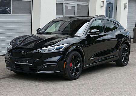 Ford Mustang Mach-E Premium AWD*Techn.-Paket 2*