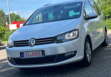 VW Sharan Volkswagen Allstar DSG*PANO*135KW/184 PS* Xenon*ETür