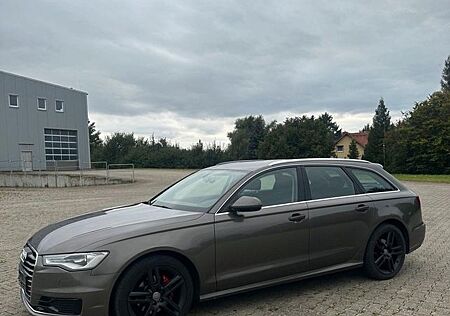 Audi A6 2.0 TDI Avant mit Anhängerkupplung