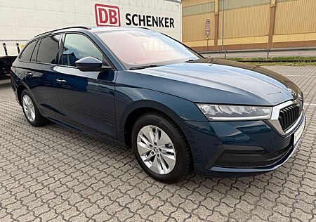 Skoda Octavia Combi Style 2.0 DSG/NAV/KAM/LED/PDC!