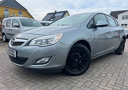 Opel Astra J Lim. 5-trg. Edition/Klima/HU&AU 10/2026