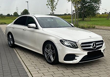 Mercedes-Benz E 200 E 200d AMG LINE -Navi-Leder-Kamera