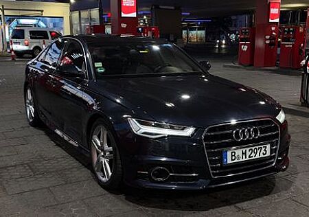 Audi A6 2.0 TDI 140kW ultra S tronic -