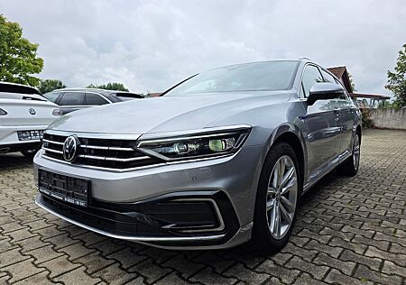 VW Passat Variant Volkswagen Passat Var GTE AHK Matrix Keyless Digi StHz 18''