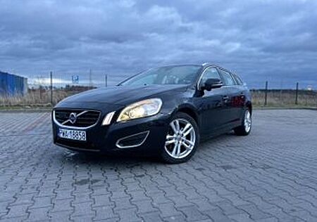 Volvo V60 D5 AWD Geartronic Summum Summum