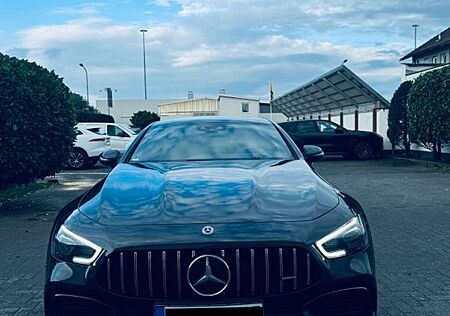 Mercedes-Benz AMG GT 43 4MATIC+ Autom.