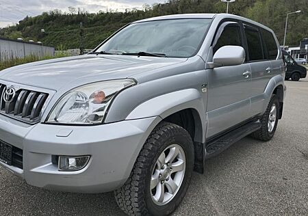 Toyota Land Cruiser 3.0 D-4D Travel