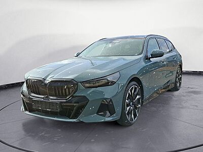 BMW i5 xDrive40 Touring AHK M-Sport M-SportPro Comfo