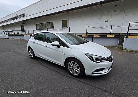 Opel Astra ECOTEC Navi Klimatronic PDC SHZ MFL Blueto