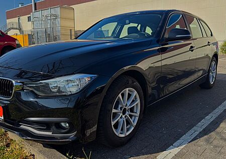 BMW 318d Touring - Advantage - Navi & Keyless Go