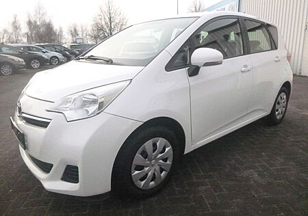 Toyota Verso-S 1,33-I-Dual-VVT Basis