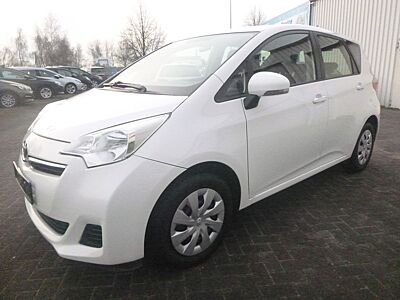 Toyota Verso-S 1,33-I-Dual-VVT Basis