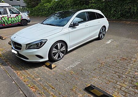 Mercedes-Benz CLA 200 Shooting Brake CLA 200 DCT Shooting ...