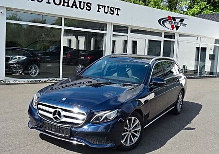Mercedes-Benz E 200 E 200d T-Mod,AVANTG,T-LEDER,NAVI,LED,AUTO,KAM,1H