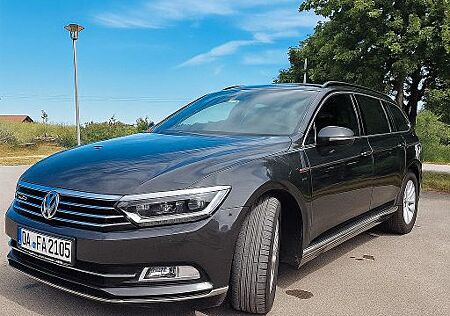 VW Passat Variant Volkswagen Passat 2.0 TDI 4Motion DSG7 ACC DCC H-UP Digital