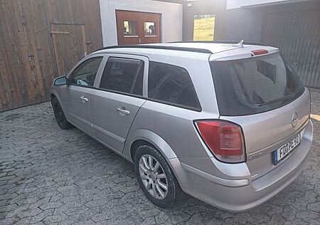 Opel Astra Caravan 1.7 CDTI 59kW -