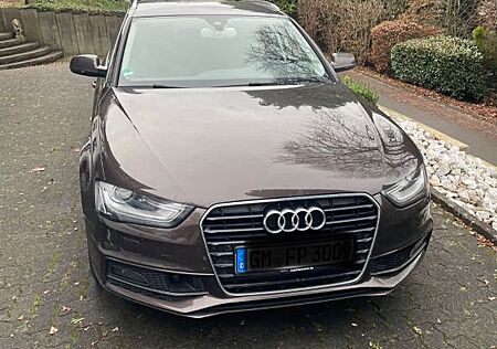 Audi A4 1.8 TFSI multitronic S line Avant S line