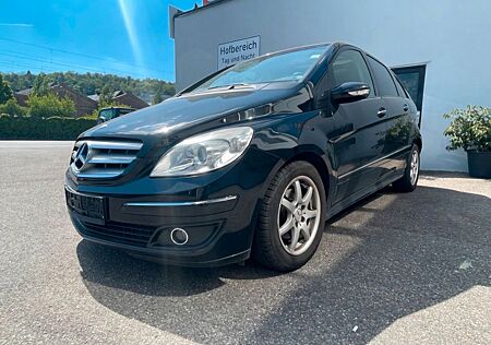 Mercedes-Benz B 200 CDI -