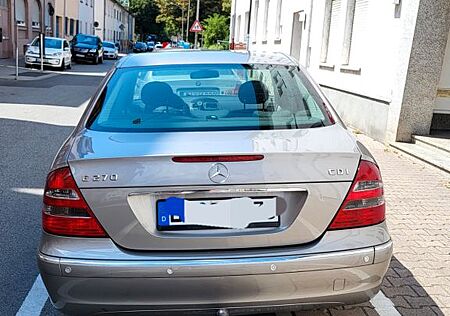 Mercedes-Benz E 270 CDI ELEGANCE Elegance