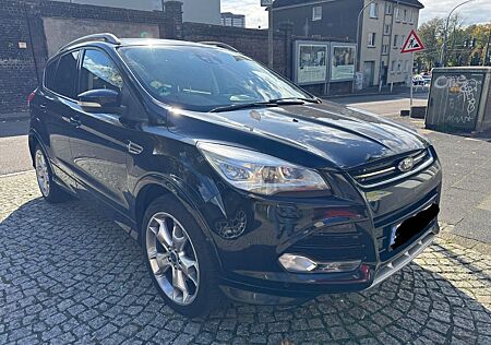 Ford Kuga Klima Navi Kamera Sitzheizung Tempo