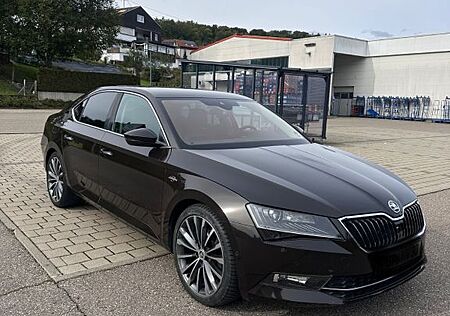 Skoda Superb 2.0 TDI SCR 140kW DSG Gren tec L&K