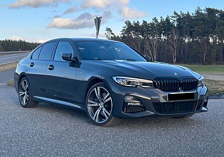 BMW 330e M Sport Laser HUD 360 Kamera