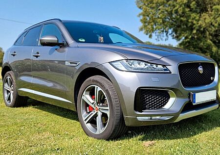 Jaguar F-Pace 30d AWD S Automatik S