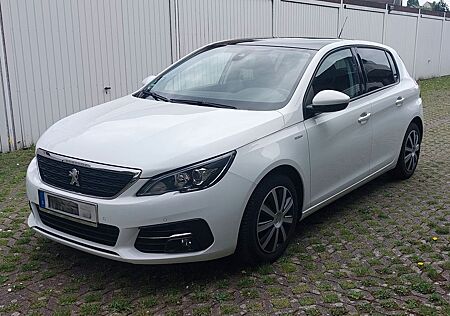 Peugeot 308 PureTech 110 Style Panoramadach