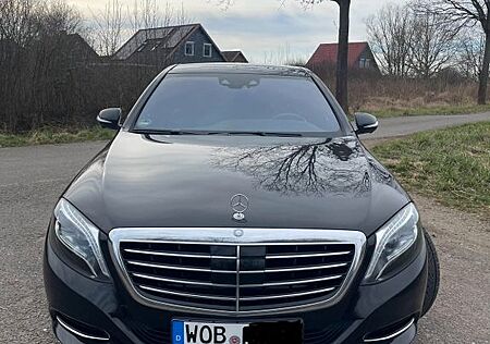 Mercedes-Benz S 500 4MATIC L -