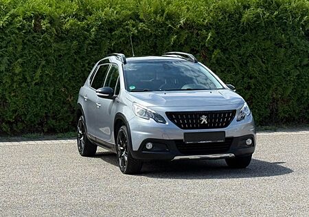 Peugeot 2008 GT LINE/NAVI/LEDER/PANO/R-KAM/SHZ/1.HANDTOP