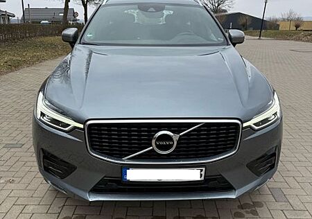 Volvo XC 60 XC60 D4 R Design AWD*Kamera*LED*AHK*CARPLAY*LUFT